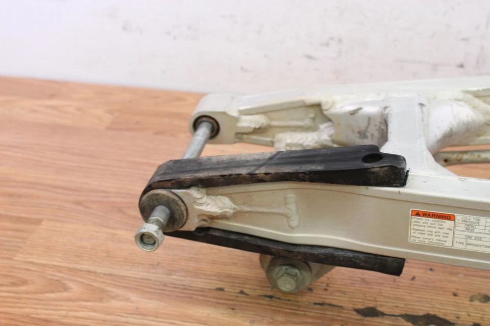 Suzuki DR200SE 2007 basculante/brazo oscilante Foto 3 de 4