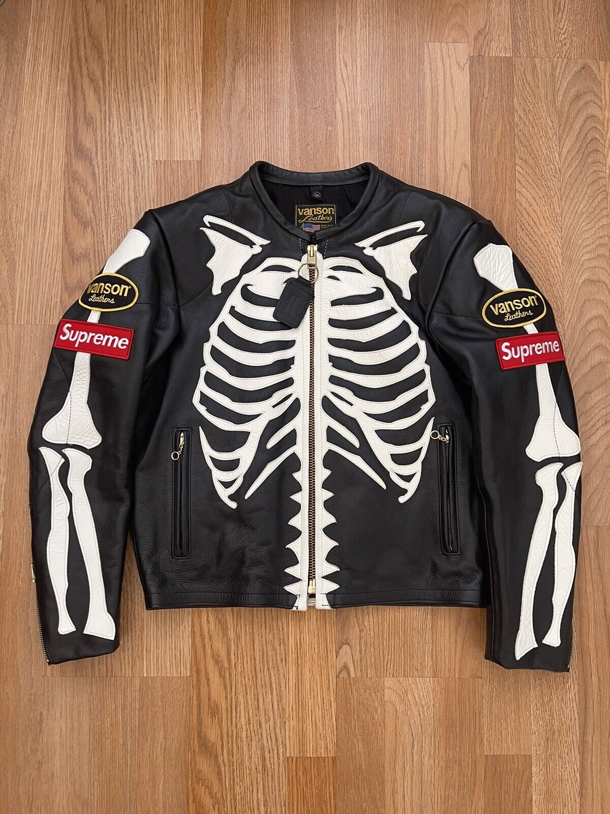 FW17 Supreme Vanson Leather Bones Jacket