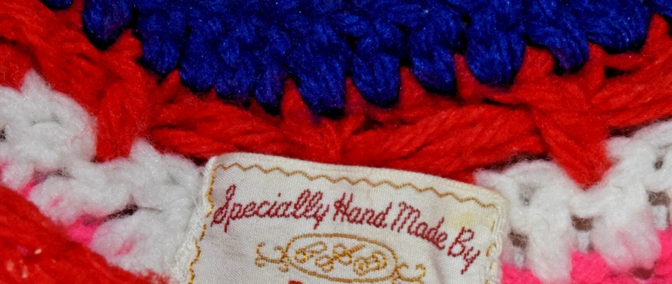 Traje de dormir vintage para bebé 6 meses 60 hecho a mano arco iris brillante ganchillo sudadera con capucha Foto 3 de 4