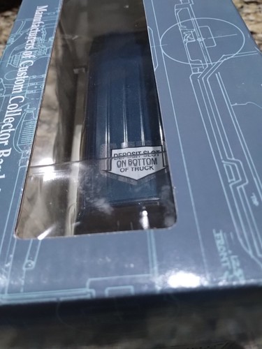 Brookfield Collectibles 94 GMC Yukon XL 1:24 SCALE diecast MODEL Bank replica ne - Picture 8 of 22
