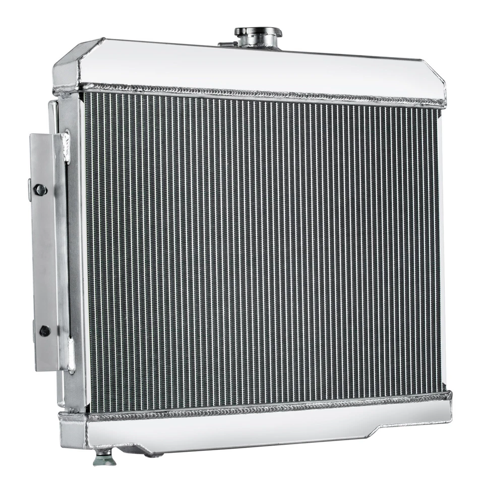 Radiador + ventilador de cubierta de 3 filas para Jeep CJ5 CJ6 CJ7 1972-1985 80 1982 3,8 L 4,2 L 5,0 L Foto 3 de 4