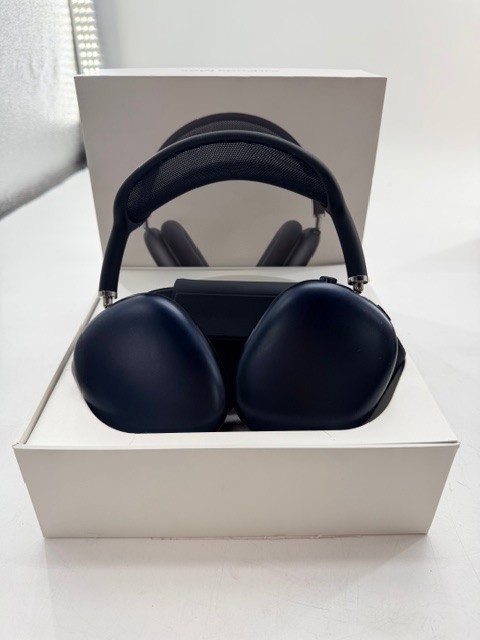 Apple AirPods Max Headphones Midnight USB-C A3184 MWW43ZM/A – | eBay