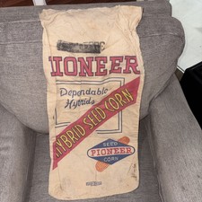 Vintage PIONEER HYBRID Cloth Seed Corn Bag Seed Sack Advertising