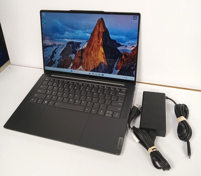 Lenovo Slim Pro 7 14ARP8 14.5'' (512GB SSD, Ryzen 7-7735HS, 16GB RAM) *CONDITION*