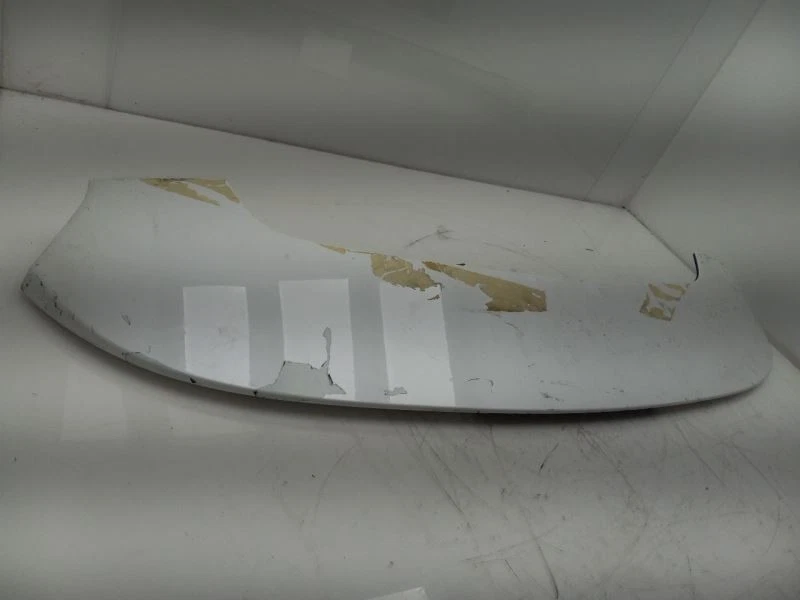 11-17 LEXUS CT200H F-SPORT 后勺升降机安装 WHTE-077 — 第 2/4 张图片