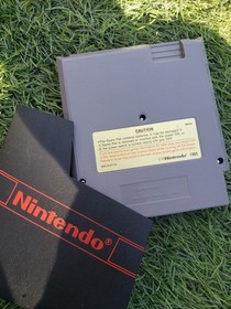 DRAGON WARRIOR Nintendo NES 1985 Game Cartridge 