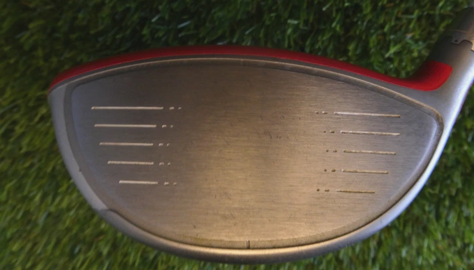 MINT Ladies Adjustable Loft COBRA KING F6 Driver Custom Matrix Red Tie Graphite - Image 4 of 4