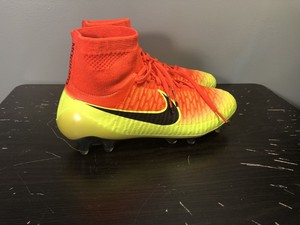 nike hypervenom magista