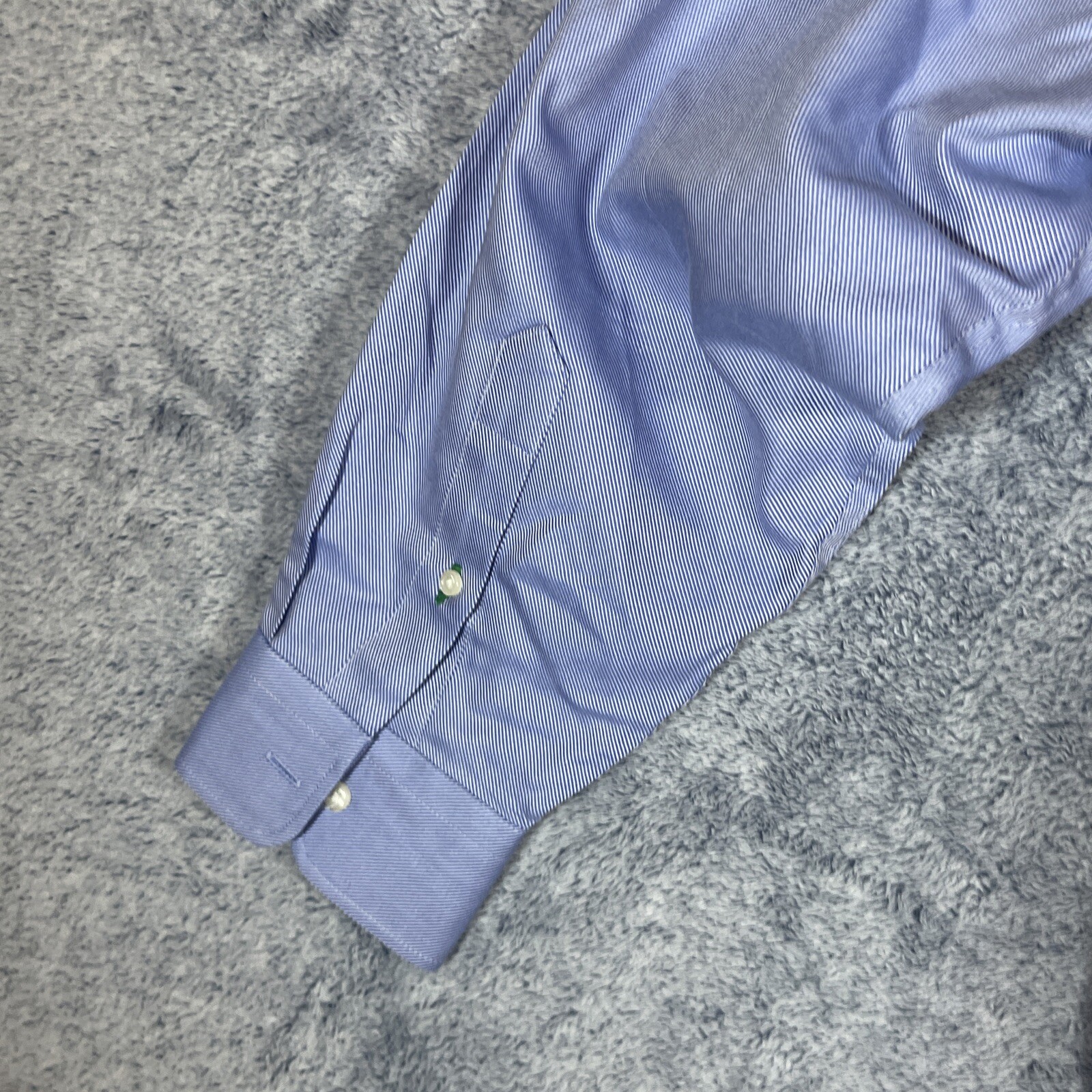 Tommy Hilfiger Traveler Men's Blue/White Pinstripe Long Sleeve Shirt Sz 34 16.5 thumbnail 16