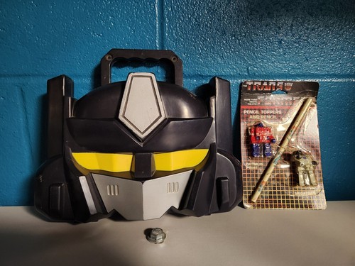 RARE Transformers G1 1985 Stamp Bots OPTIMUS PRIME Collector's Case w/ Stamps - Picture 13 of 15
