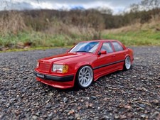 1:18 Mercedes 300E 6.0 AMG