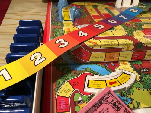 Vintage 1978 MB Games GAME OF LIFE Board Game 100% Complete,2-6 players, 8-Adult - Picture 6 of 10