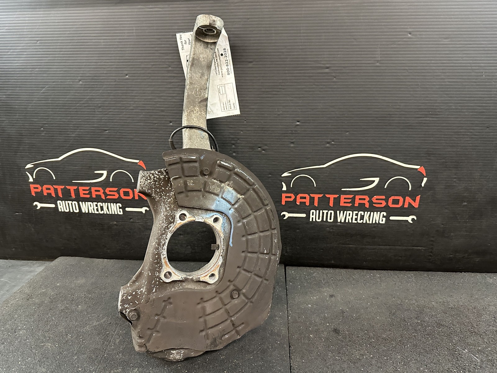 14-20 MASERATI GHIBLI FRONT DRIVER LEFT SPINDLE STEERING KNUCKLE W/ HUB