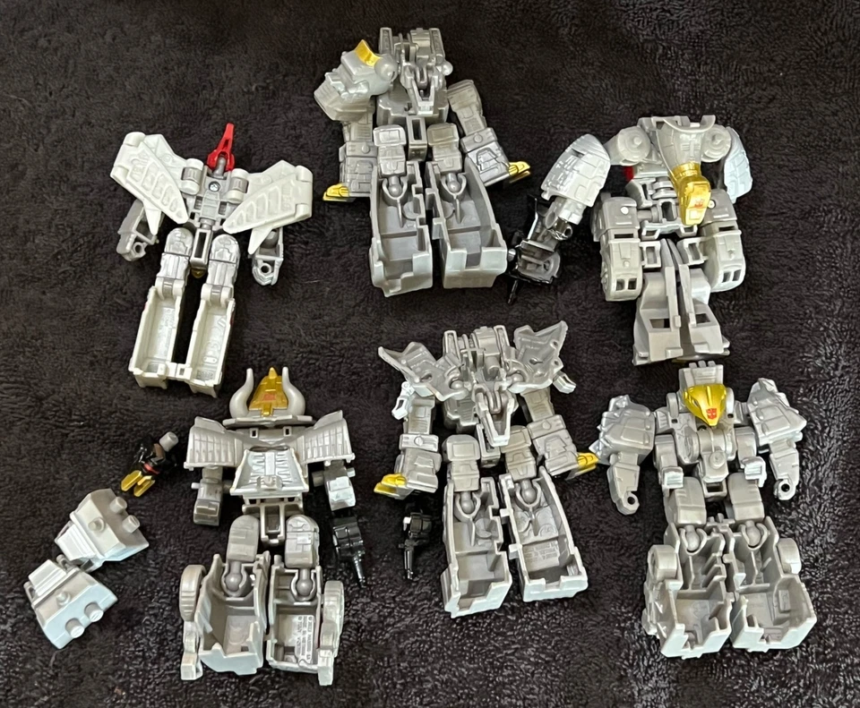 DINOBOT VOLCANICUS LOT • LEGACY EVOLUTION CORE TRANSFORMER SERIES - Image 3 of 4