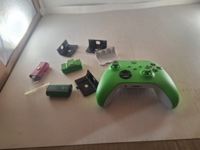 Microsoft Xbox One Wireless Controller Velocity Green 1914