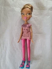 Bratz Doll Yasmin I-Candy i-Candy In Pink Sparkle Dress Not Original READ HTF 