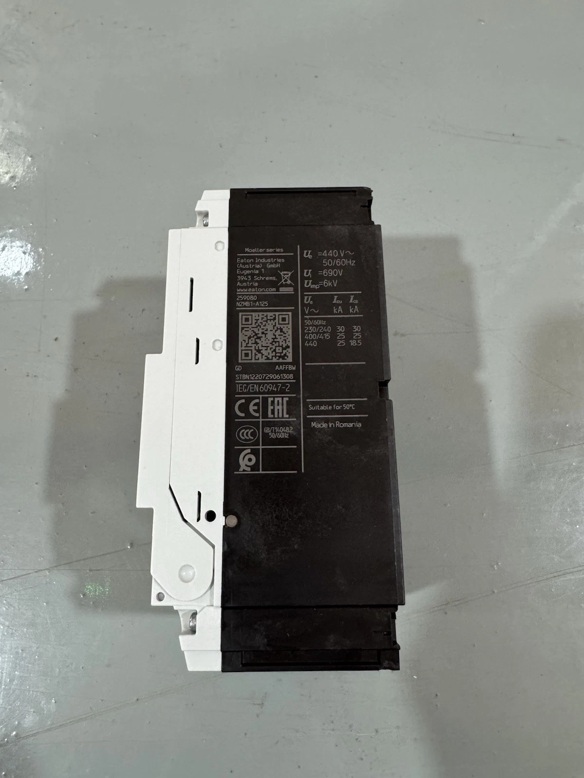 Eaton 125A Triple Pole 25kA MCCB Circuit Breaker Unit NZMB1-A125 Brand New 6