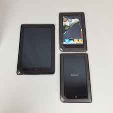 Lot of 3 Nook Tablets 2x 7" BNRV200, 1x 9" BNTV600 