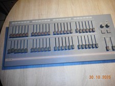 Zero 88 Level 24 Lighting Controller - guter ...