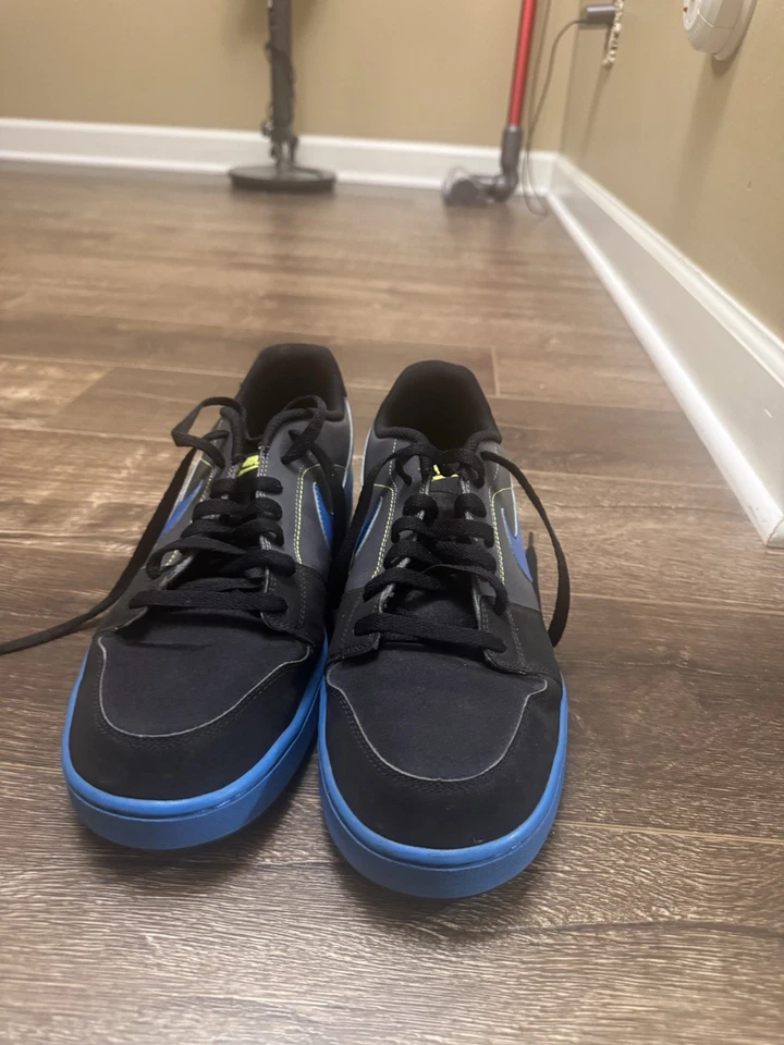 Nike Backboard Men's Black Blue Gray Athletic Shoes Size 11.5 #378336-043 EUC - Image 4 of 4