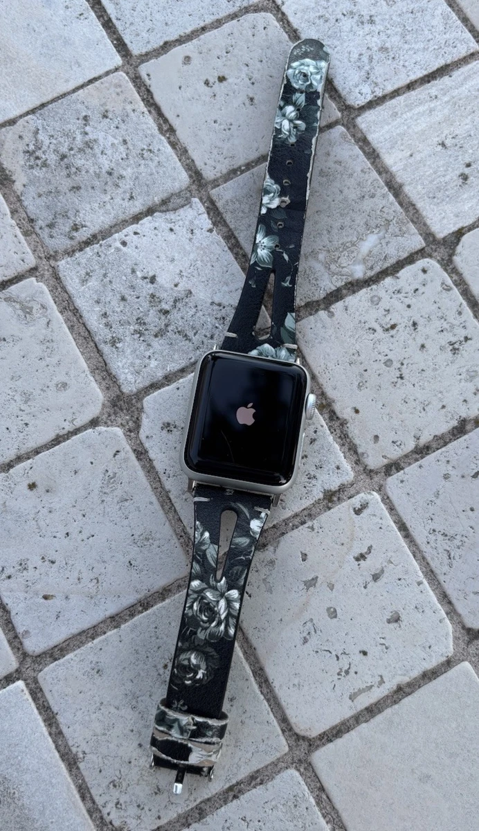 Apple Watch Series 3 16 GB Smart 38 mm Case Wristwatches for sale