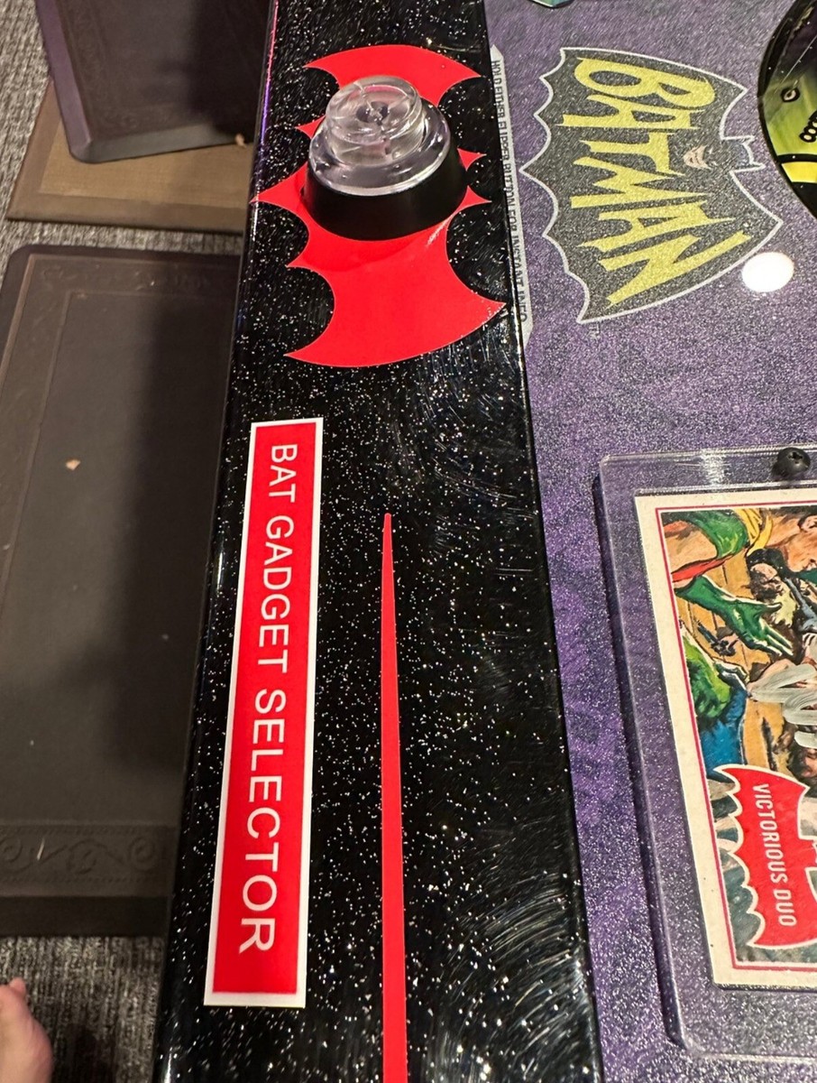 BATMAN 66 PINBALL REPLACEMENT GADGET SELECTOR, EMBLEM, SLE