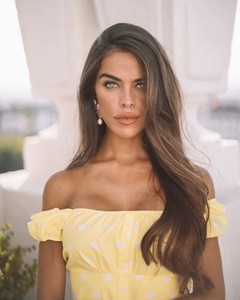 yellow polka dot crop top