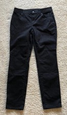 EUC Chico  s Brushed Cotton Black 5 Pocket Skinny Jeans Sz 0.5 Petite US Sz 6 Pet