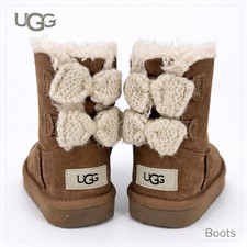 UGG Kids T Bailey Bow Boots Girls Size 8 Brown Sheepskin Suede Winter Boots