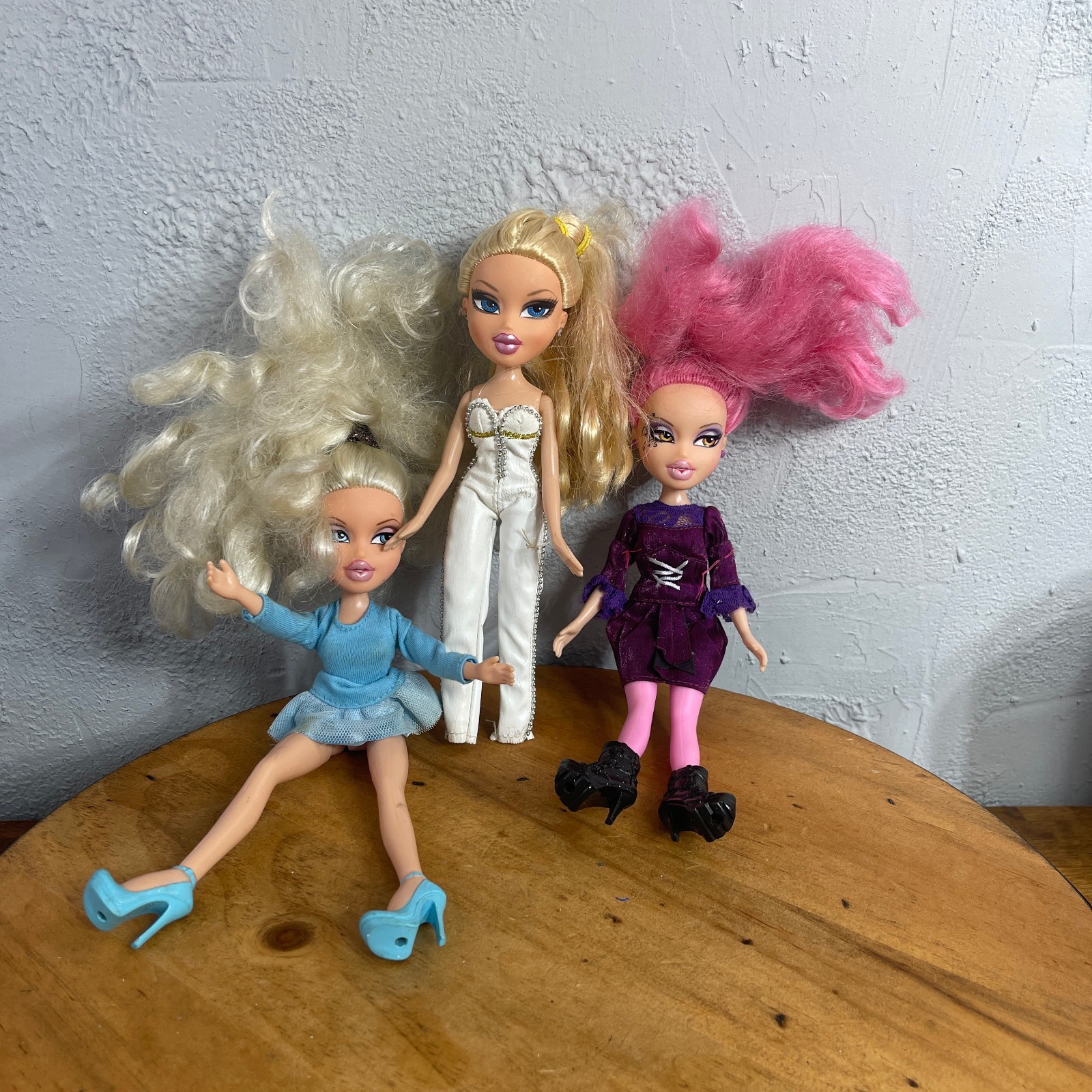 3 Womens Os Mga 2001 Fashion Dolls Cloe Jade Y2k Retro Style