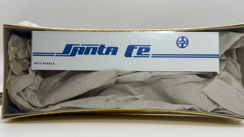 Remolque de carretera HO Accurail Santa Fe 15 pies 9902 kit sin montar | Zustand: New