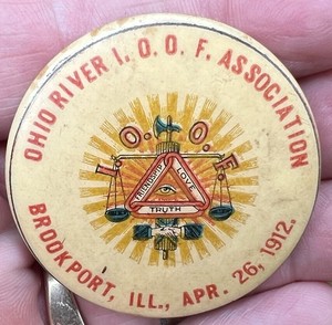 VTG 1912 IOOF celluloid pinbck pin-Brookport ILL-Ohio River IOOF ASSN-Odd Fellow