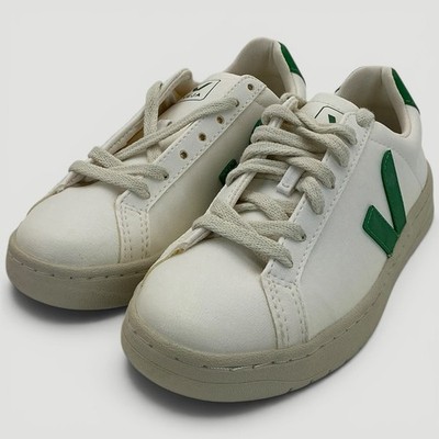 VEJA Urca Women's Size 4 White/Green Leather Sneakers NIB