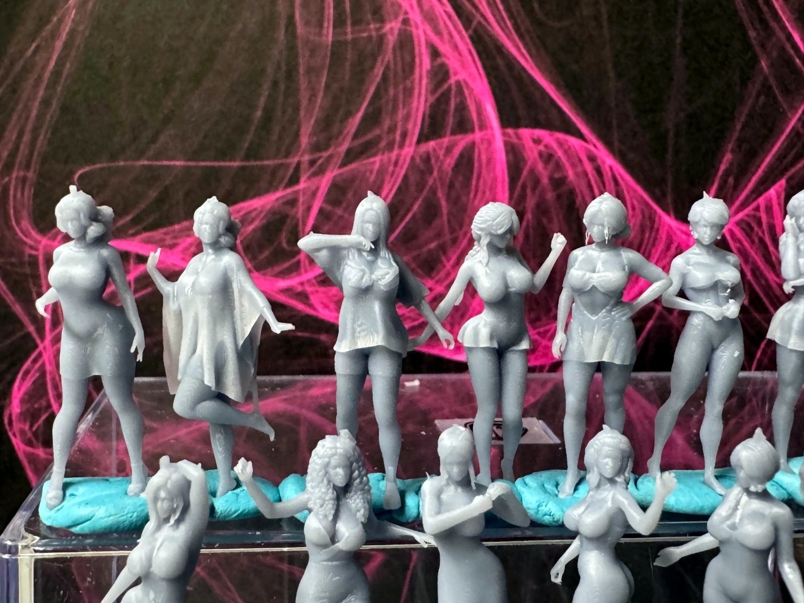 1:64 Figures  - For Dioramas Miniature Figures 164 Fig Lot 714 DoubleGDiecast