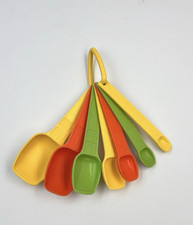 Vtg Tupperware Nesting Measuring Spoon Set 7 Green Yellow Orange D Ring Complete