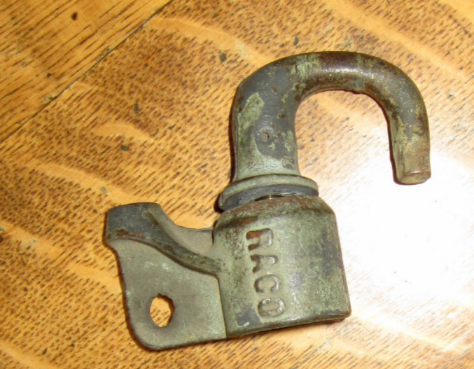 Triangle Key Lock Raco RACO Safetran Vintage Screw Type Railroad Signal Lock, No Key