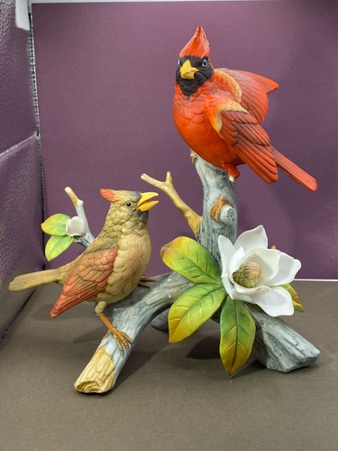 CARDINAL ANDREA BY SADEK PORCELAIN FIGURINE 6229 BIRDS (4 Breaks see video)
