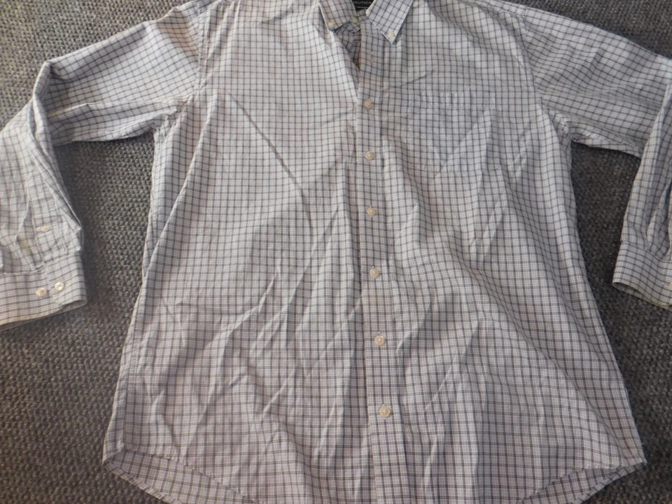 Nautica Mens shirt 16 blue plaid classic fit button down casual - Image 3 of 4