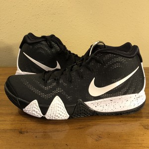 kyrie 4 size 11.5