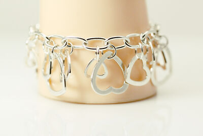 925 Sterling Silver Heart Charms Toggle Clasp Bracelet 31.3 Grams (BR5198)