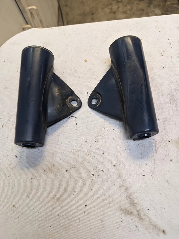 1965-1969 HONDA CB 160 SPORT HEADLIGHT EAR HEADLIGHT BRACKET Left Right EAR - Image 2 of 4