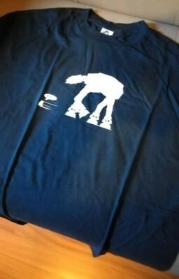  STAR WARS ''AT-AT Vs R2D2'' - T-Shirt 100% Baumwolle Alstyle Prod. Größe XL