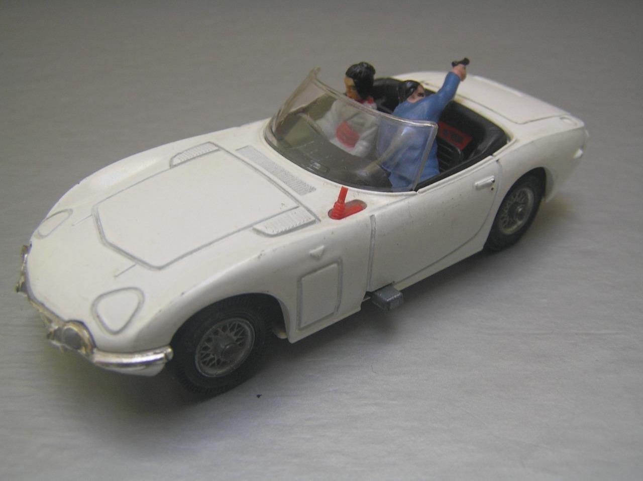 Corgi Toys 336 James Bond 007 Toyota 2000GT 'You Only Live Twice ...