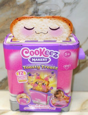 Cookeez Makery Toasty Treatz Toaster Oven Scented Plush Dolls - NEW