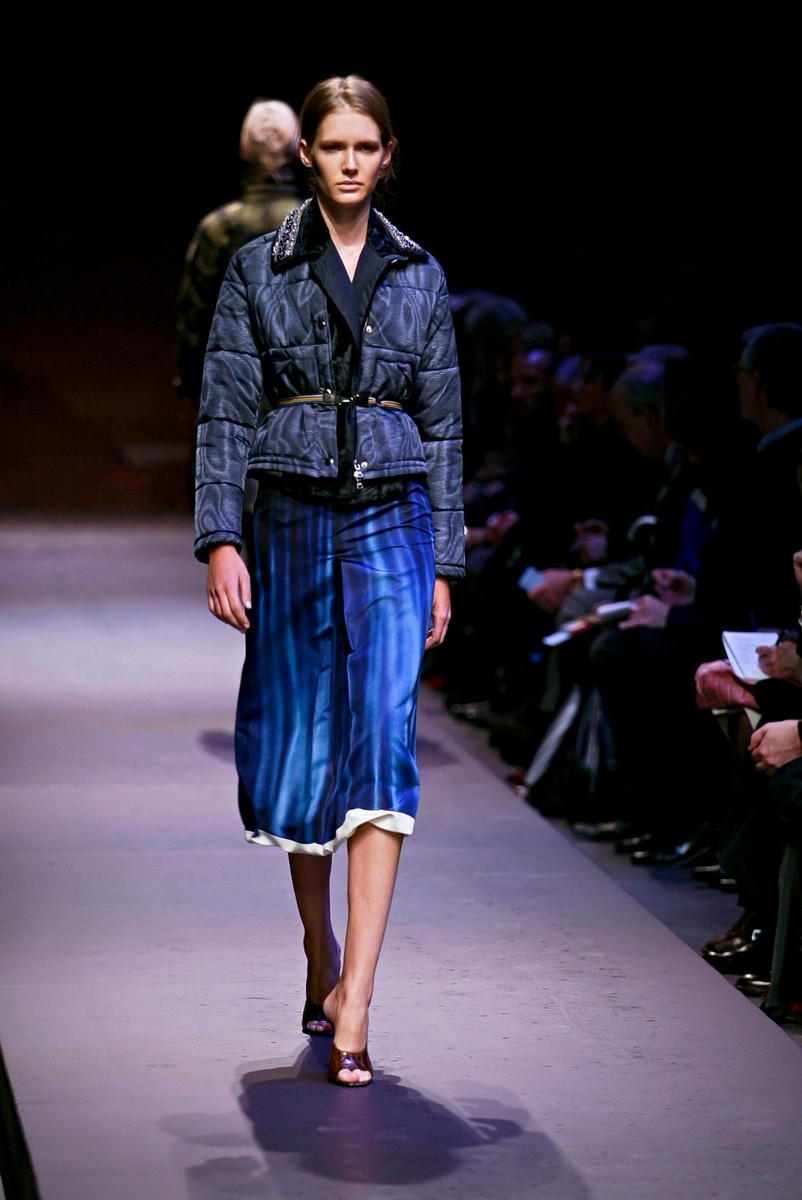 Vintage Archive Prada Fall 2004 Blue Trompe L'oeil Pleated Print