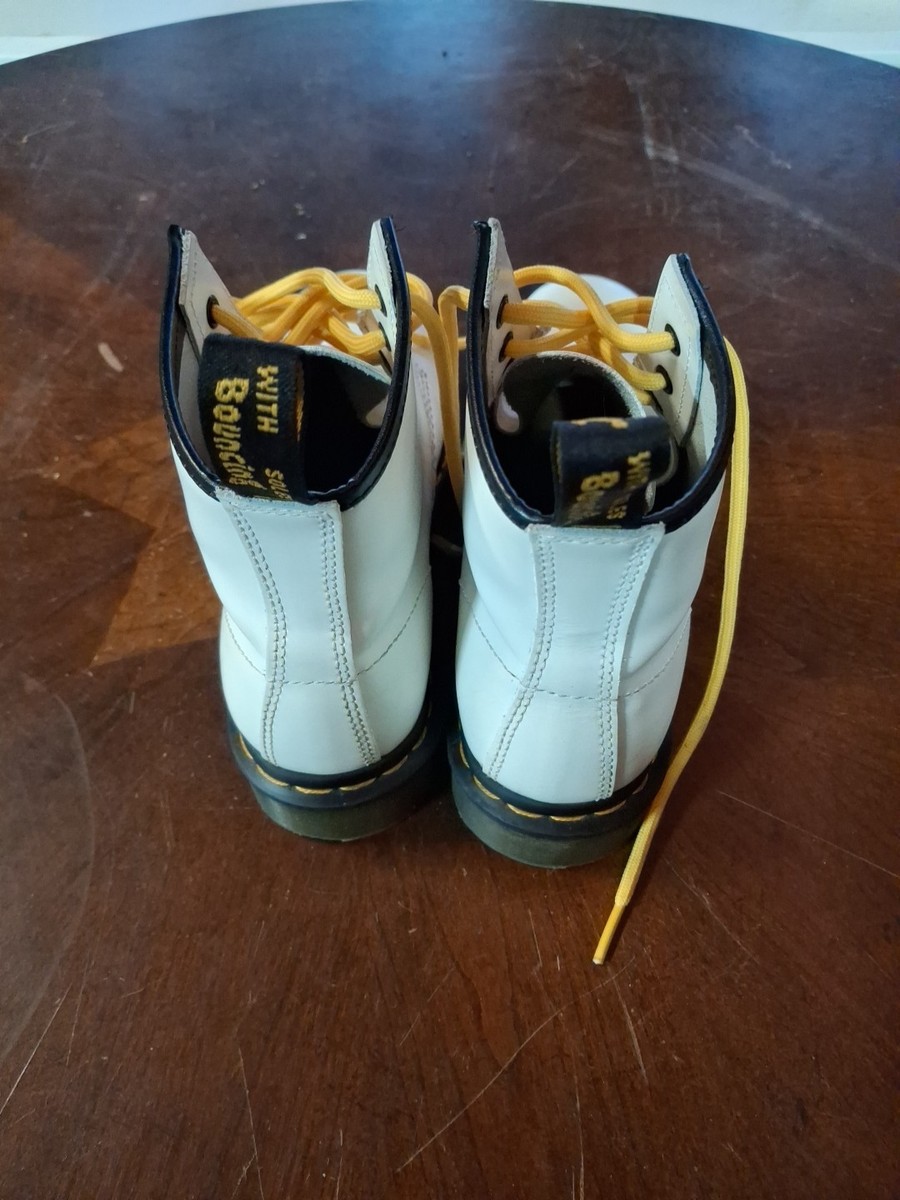 Dr Martens 101 Yellow Stitch White Leather Ankle Boots Size  display picture 1