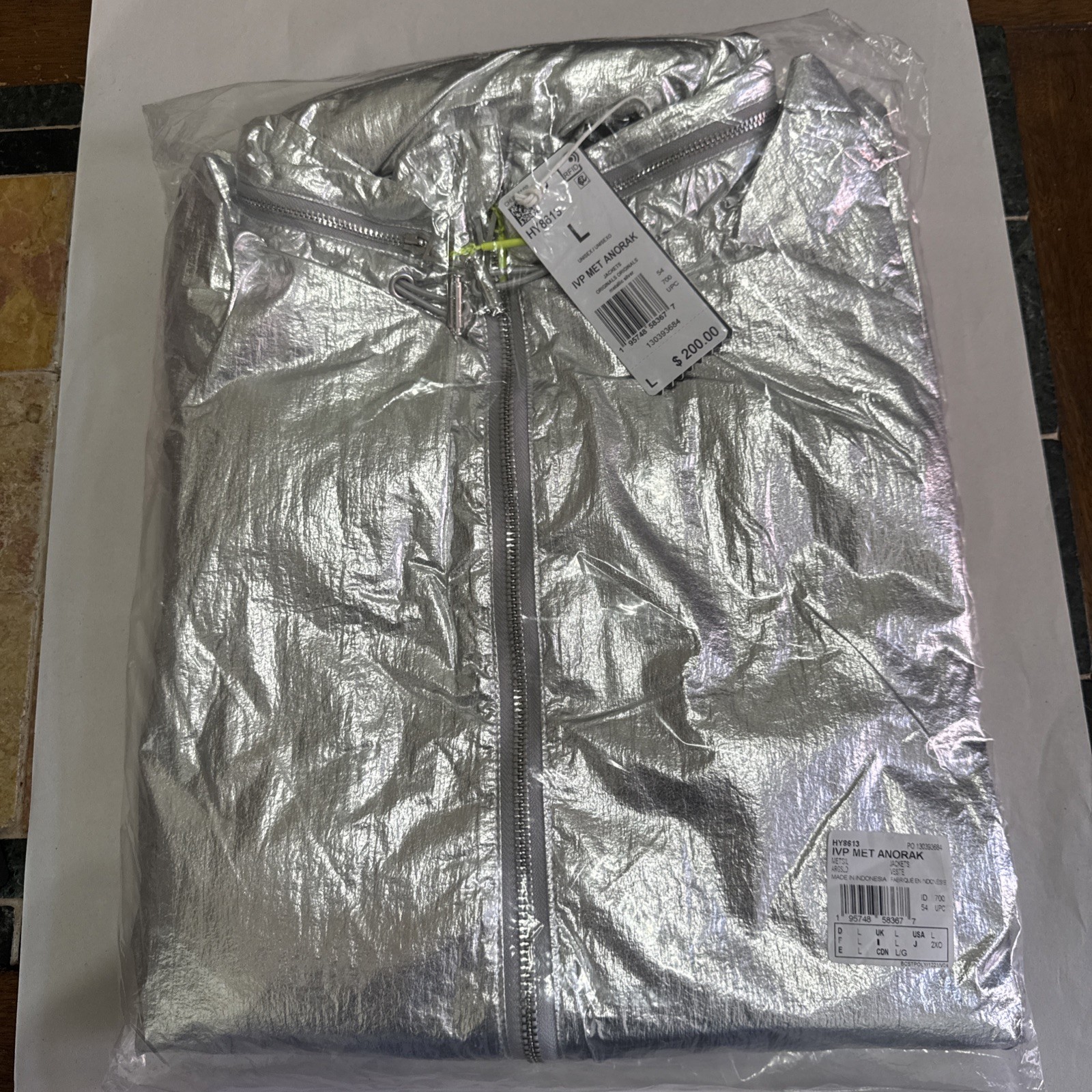 Seller photo, eBay