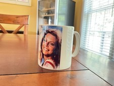 RARE! THE BIONIC WOMAN TV SHOW JAMIE SOMMERS (LINDSEY WAGNER) COFFEE CUP NEW