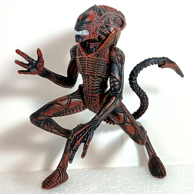 Aliens Hive Wars Acid Alien action figure 1998 Kenner red and