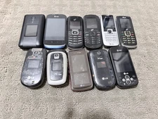 Lot of 11 Mixed Brands and Carriers Flip Phones - Untested For Parts